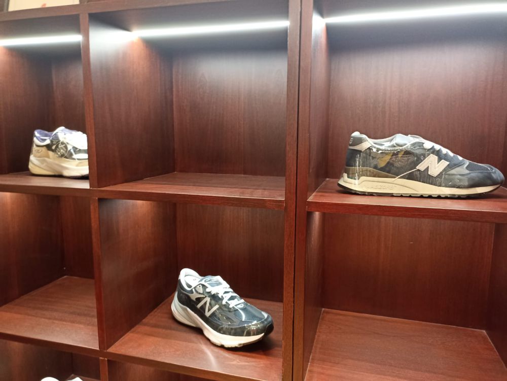 10 Potret Store New Balance di Senayan City Inovatif