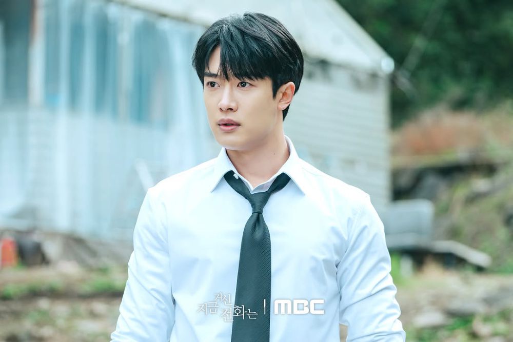 7 Perjuangan Hee Joo Mencari Sa Eon di When the Phone Rings