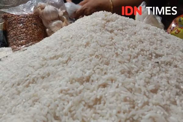 Bulog Makassar Jamin Stok Beras Melimpah Selama Momen Nataru