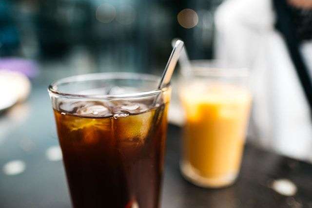 4 Rekomendasi Asupan Minuman Terbaik Saat Lari 