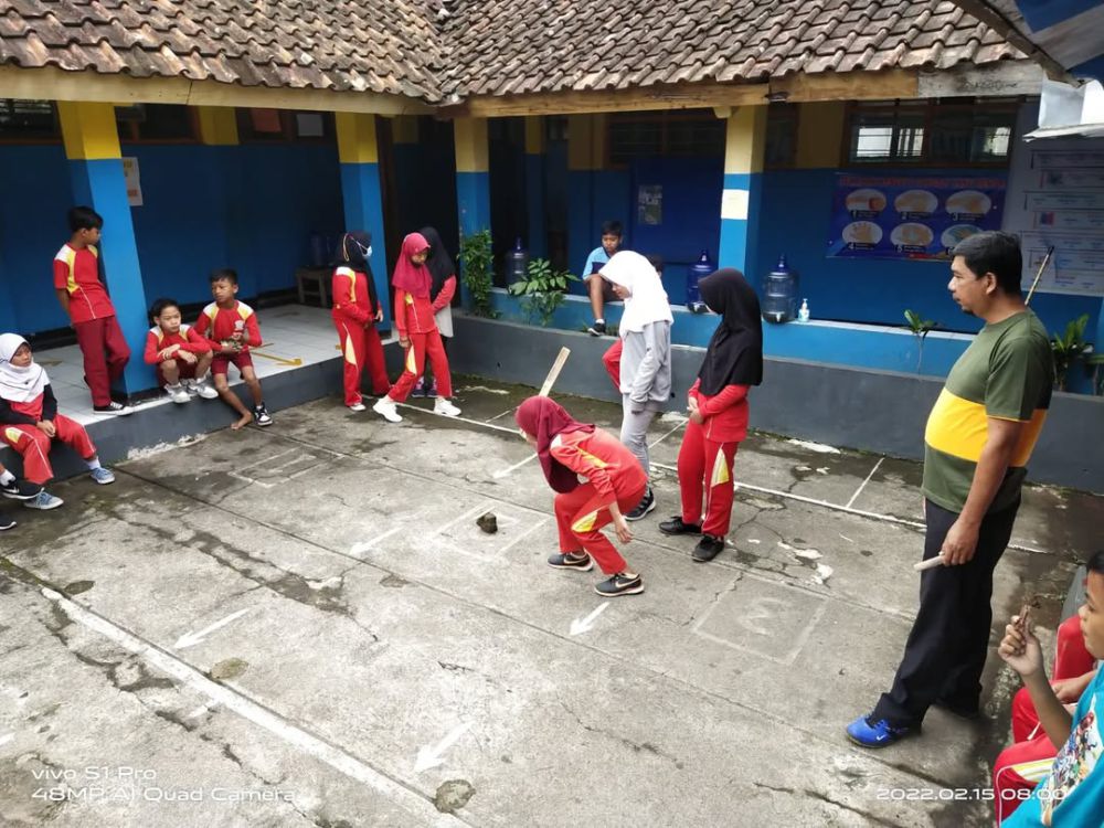 Gatrik: Permainan Tradisional yang Menyehatkan Raga dan Jiwa