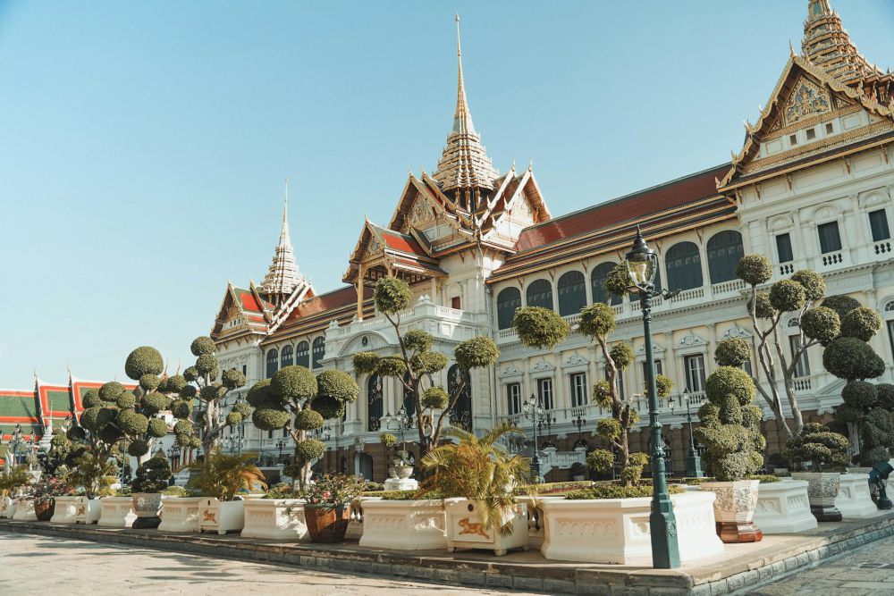 Grand Palace Bangkok: Lokasi, Harga Tiket, dan Tips Wisata