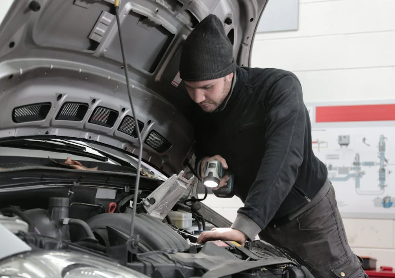 4 Momen Ini Pasti Bikin Kamu Merindukan Mobil Manual