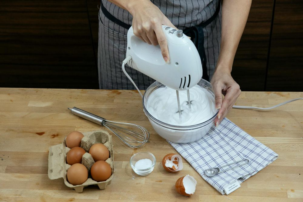 5 Tips Membuat Bolu Pisang yang Moist dan Gak Bantat
