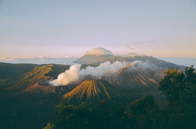 Punya Gunung Impian yang Ingin Didaki? Ikut 5 Event Trail Running Ini!