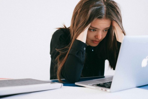 8 Jurus Self-Acceptance yang Efektif Atasi Overthinking