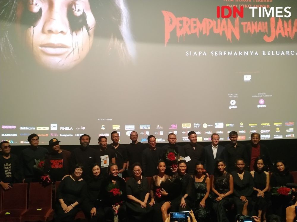 Review Film Perempuan Tanah Jahanam: Kutukan dari Masa Lalu! Ngeri!