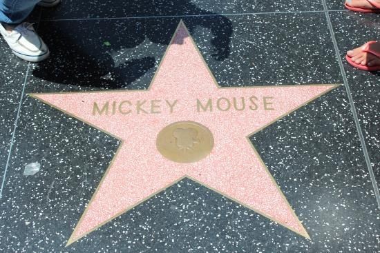 fakta mickey mouse 7.jpg