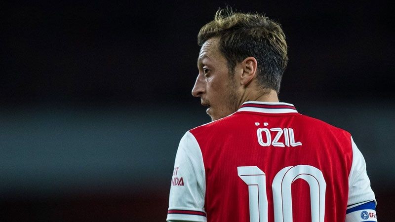 Waduh! Mesut Ozil Tak Bisa Dimainkan di PES dan FIFA Versi Tiongkok!