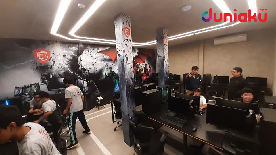 Kafe Gaming Terbaru, Gamer's Paradise Dibuka di Jakarta Selatan!