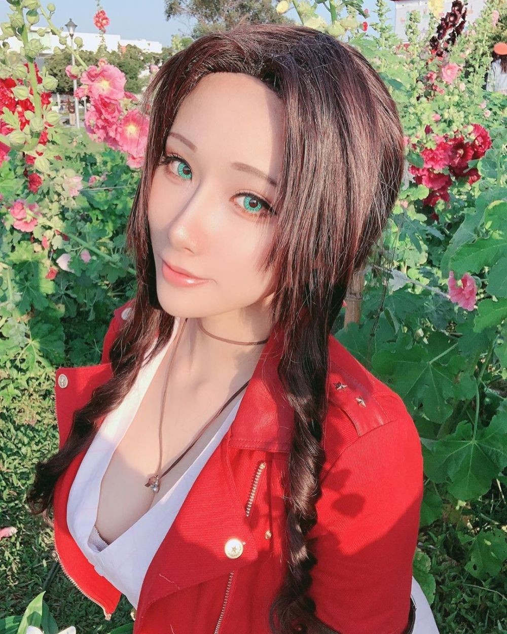 10 Potret HaneAme, Cosplayer Aerith Gainsborough Keren dari Taiwan!