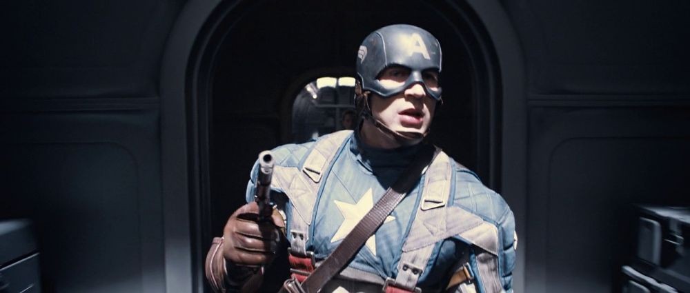 5 Senjata yang Pernah Digunakan Captain America di Film!