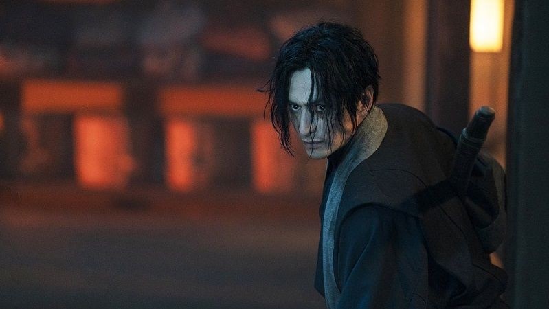 10 Fakta Aoshi Shinomori Rurouni Kenshin, Musuh yang Jadi Sekutu Loyal