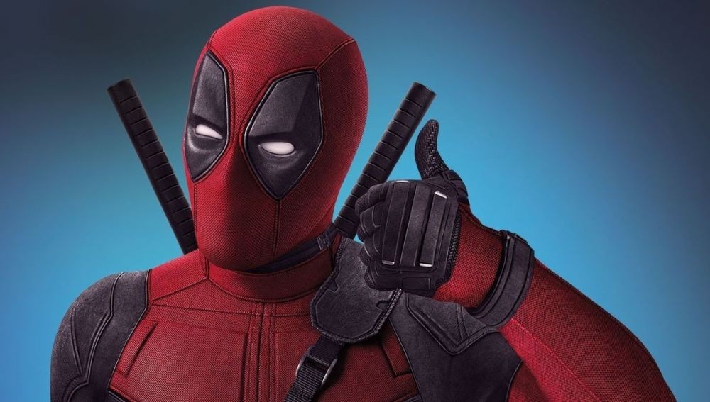 Ryan Reynolds Bagikan Foto Topeng Deadpool, Film Ketiga Siap Dimulai?