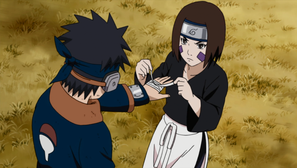 Rin_heals_Obito's_wounds.png