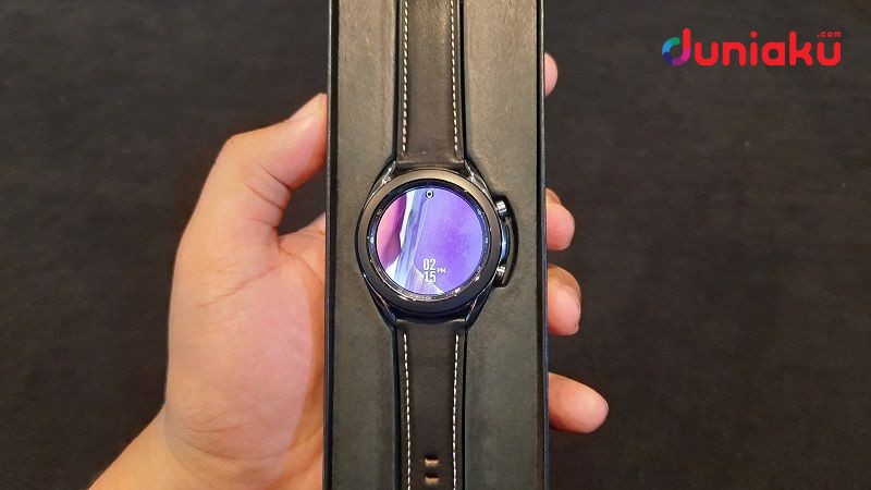 Rasa Premium tapi Tetap Asik, Ini Kesan Pertama Galaxy Watch3!