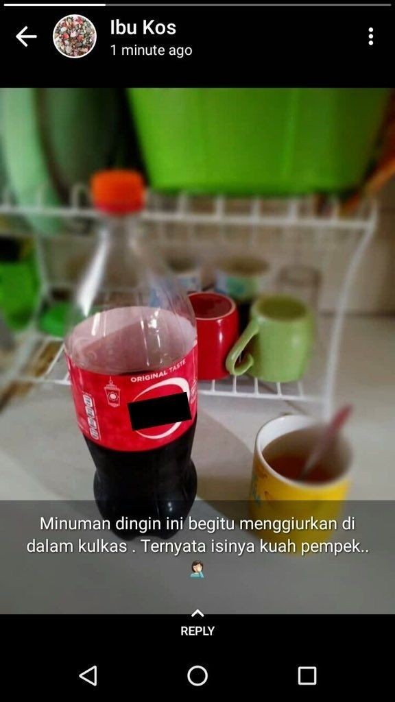 10 Meme Ini Menunjukkan Kocaknya Momen Sial Saat Makan! 