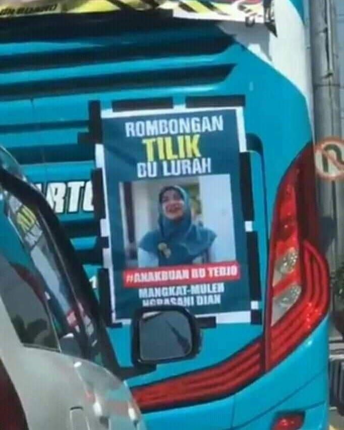 10 Foto Tulisan Belakang Bus! Ada yang Kocak, Ada yang Bijak!