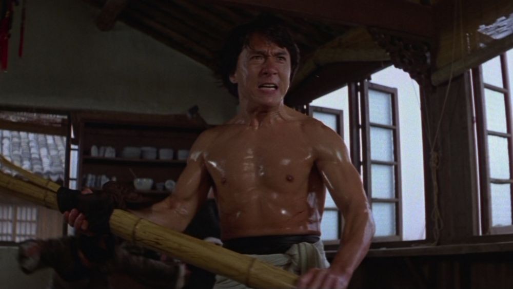 10 Fakta Jackie Chan, Aktor Laga Mandarin Legendaris!