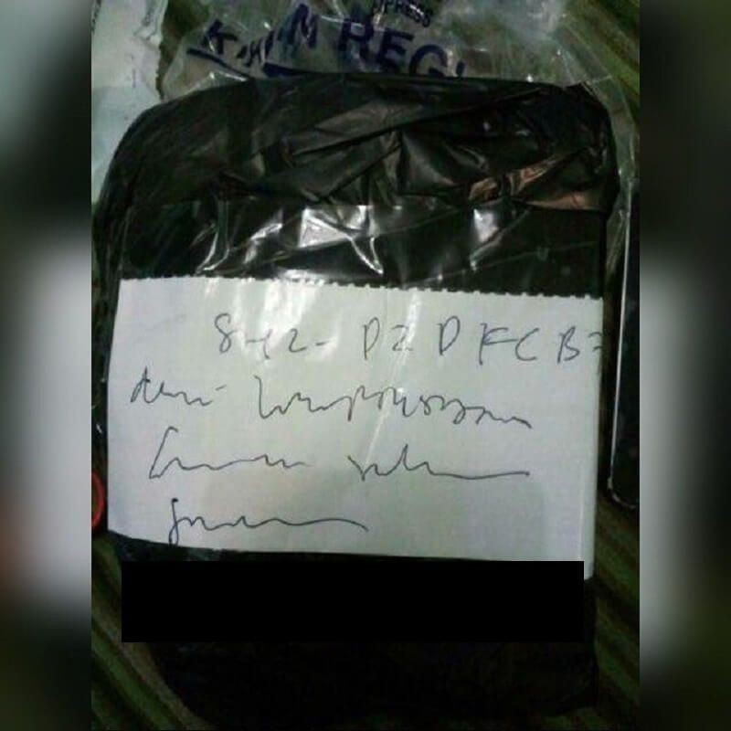 catatan kocak di paket