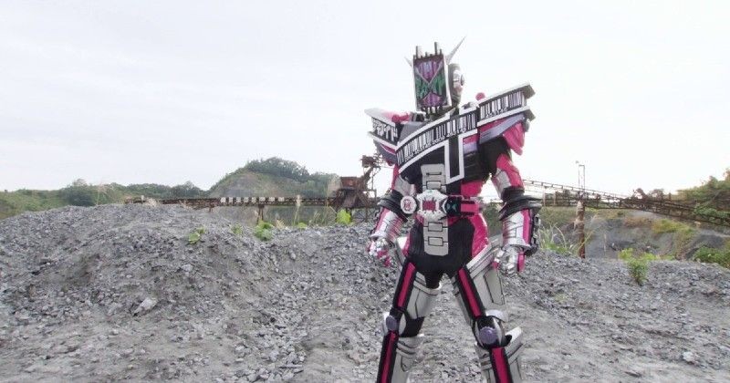 Ini 30 Wujud Perubahan Kamen Rider Zi-O! Kekuatan Para Senior!