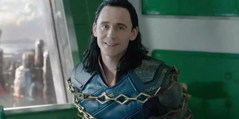 7 Fakta Tom Hiddleston, Sang Loki, yang Mungkin Belum Kamu Tahu!