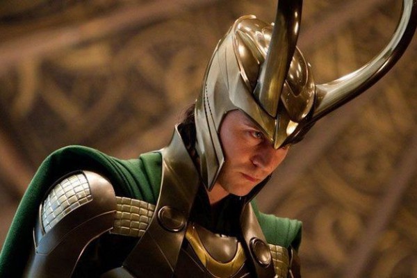 Serial Loki Akan Jelaskan Makna Tanduk di Helmnya Kata Sang Aktor