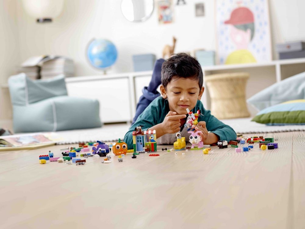Kembangkan Kreativitas Anak dengan LEGO "Bebaskan Kreasimu"