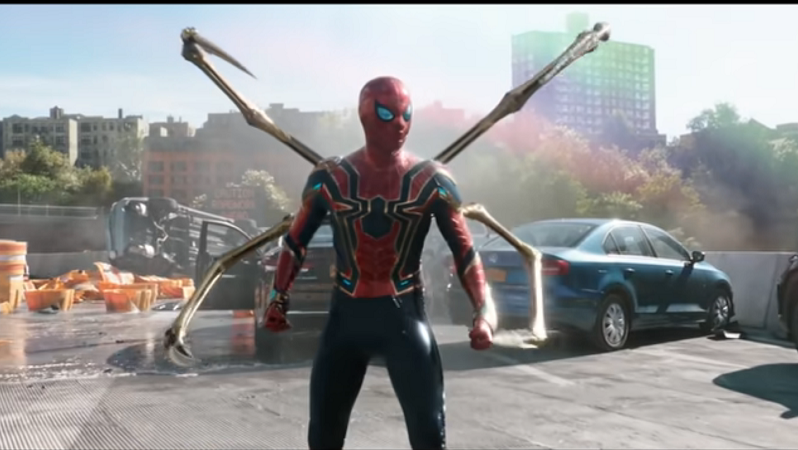 Spider-Man dengan armor Iron Spider di No Way Home
