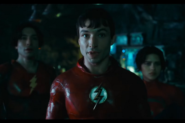 Teaser Trailer The Flash Diungkap! Ada Penampakan Batman!