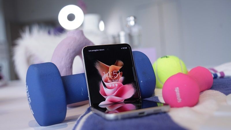 Samsung Galaxy Z Flip3 5G Hadir Jadi Teman Lifestyle yang Keren!