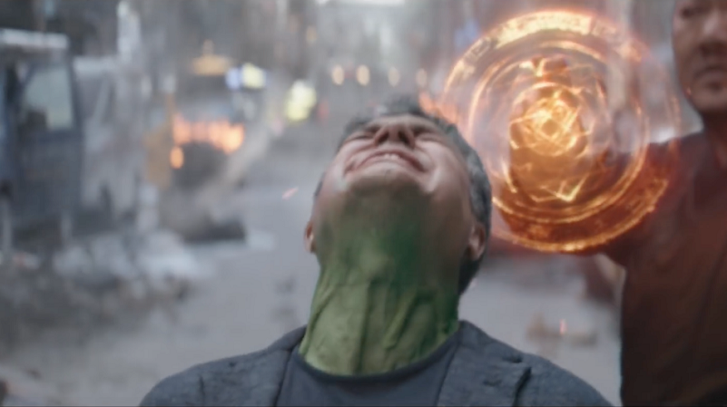 Hulk gak mau membantu Banner di Infinity War setelah kalah dari Thanos