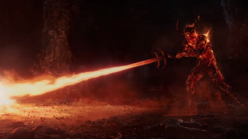 Surtur menggunakan Twilight Sword. (Dok. Marvel Studio/Thor: Ragnarok)