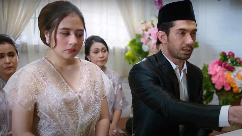 17 Film Reza Rahadian Terbaik, Ada Sri Asih!