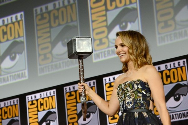 10 Fakta Natalie Portman Sang Mighty Thor yang Berbakat!