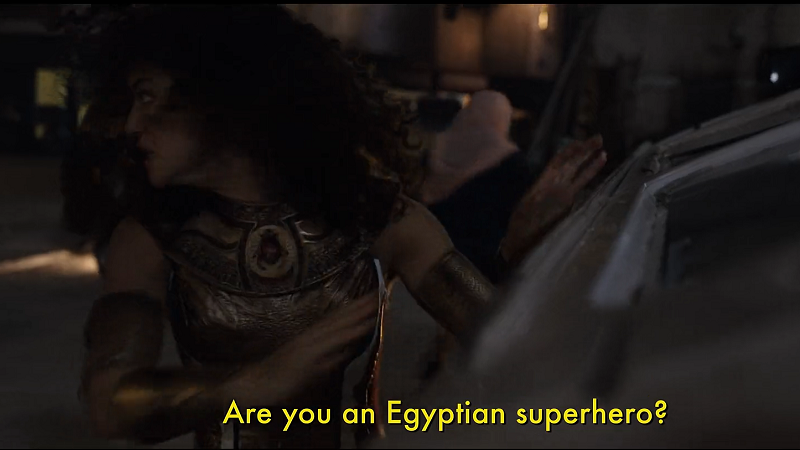 Layla ditanyai apa dia hero Mesir. (Dok. Marvel Studio/Moon Knight)