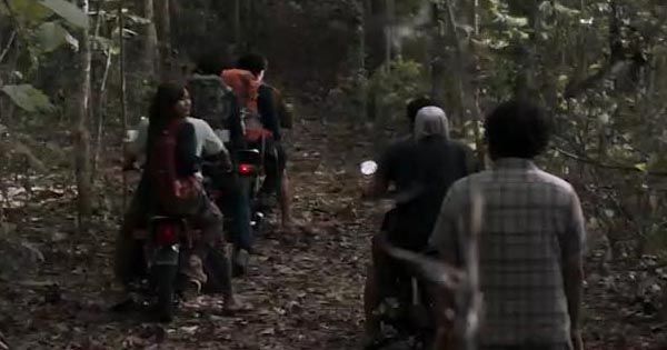 5 Adegan Thread  yang Tak Ada dalam Film KKN di Desa Penari