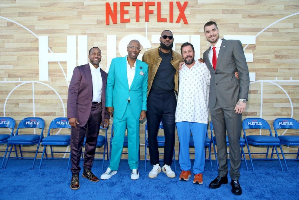 Sinopsis Film Hustle yang Diproduseri Adam Sandler dan LeBron James