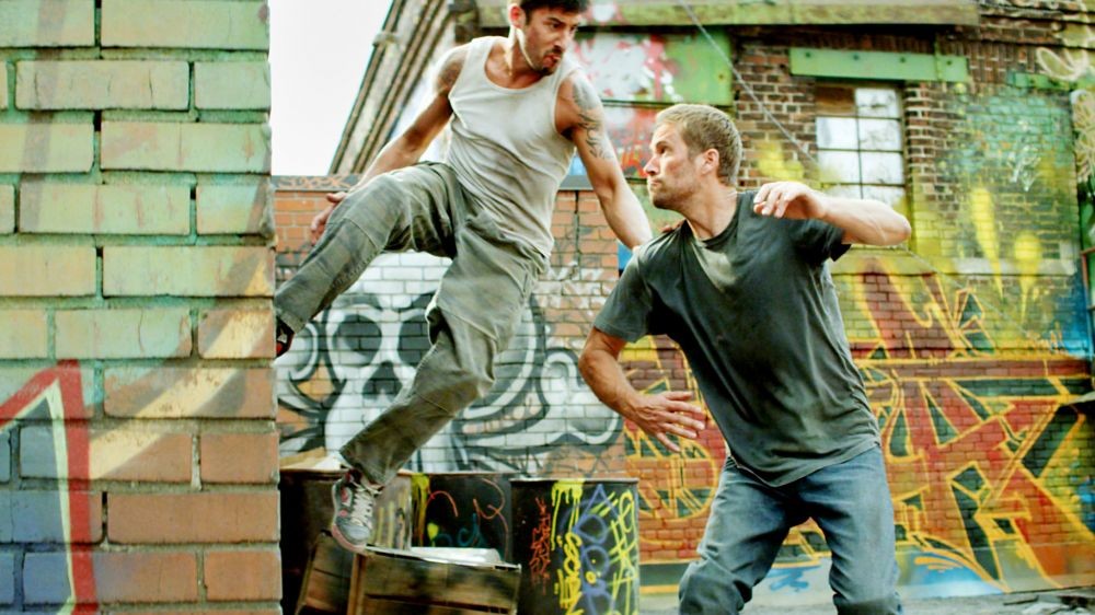 Sinopsis Brick Mansions, Aksi Paul Walker Melawan Gembong Narkoba