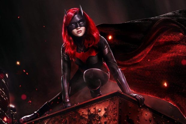 5 Fakta Batwoman, Sepupu Batman Pejuang Gotham City