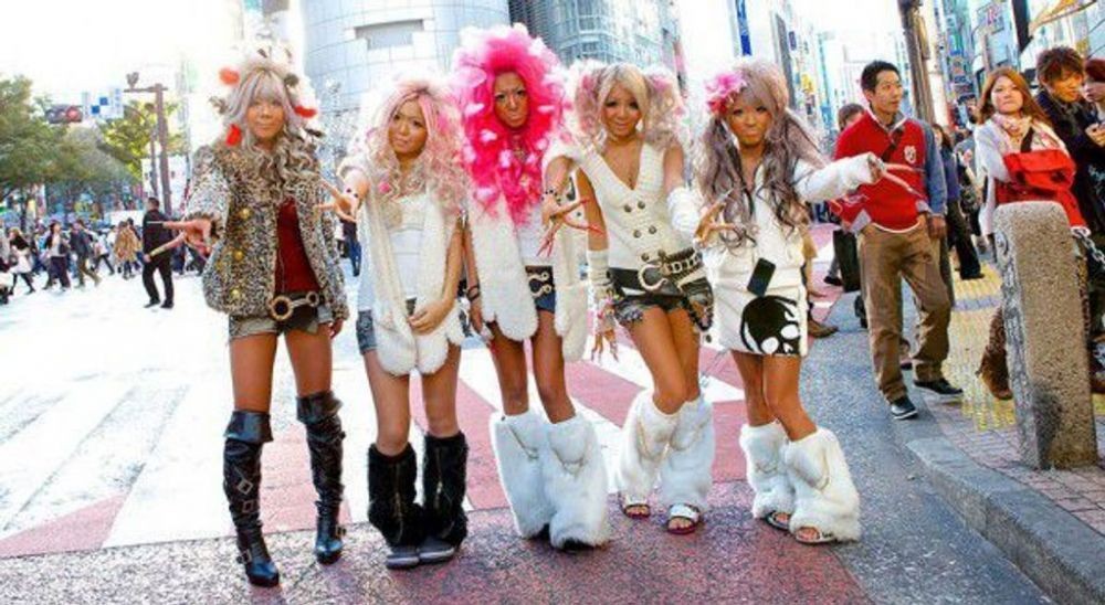 4 Fakta Gyaru, Subkultur Fashion Jepang yang Unik