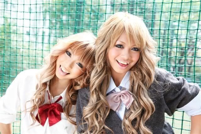 4 Fakta Gyaru, Subkultur Fashion Jepang yang Unik