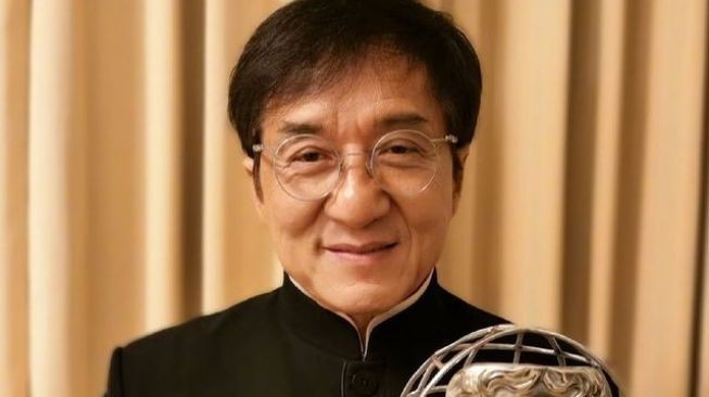 10 Film Jackie Chan Terbaik, Penuh Laga Seru!