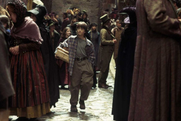 9 Toko Hogsmeade Terbaik di Harry Potter, Pusat Kebutuhan Penyihir!