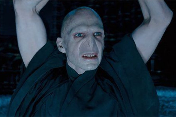 Kenapa Voldemort Mirip Ular di Harry Potter? Kejahatan Menjadi Faktor!