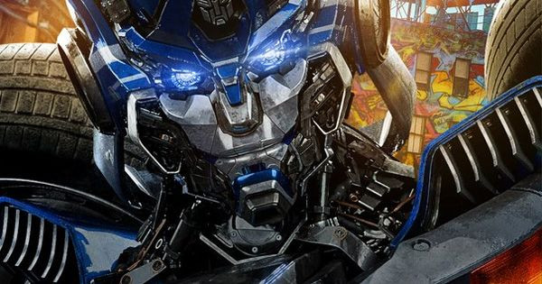 Karakter  Mirage dalam poster film terbarunya - Transformers