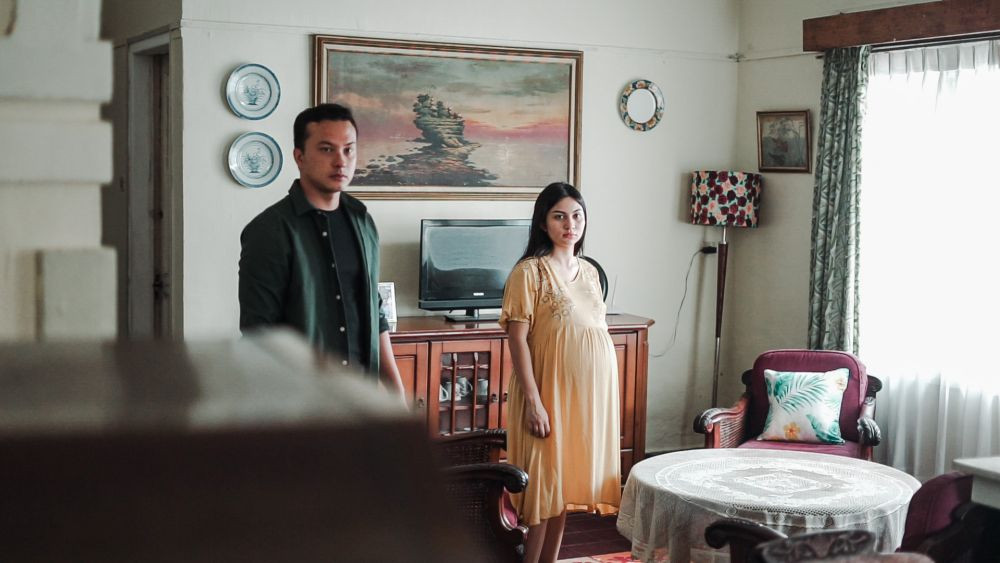 10 Film Indonesia Romantis Yang Bikin Nangis 