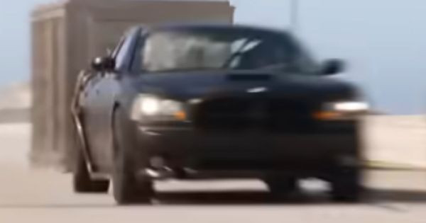 Dodge Charger digunakan Dom saat membawa brankas Reyes - Fast X