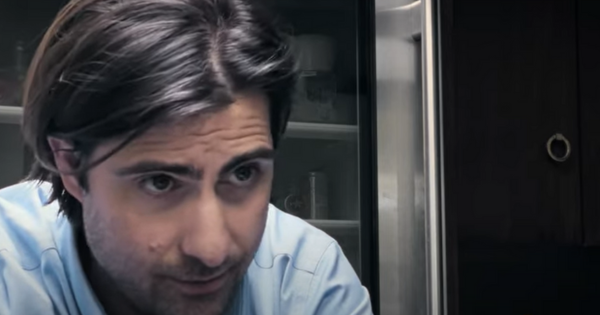 Jason Schwartzman sebagai The Spot.