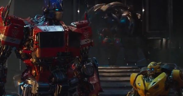 Bumblebee dan Optimus Prime